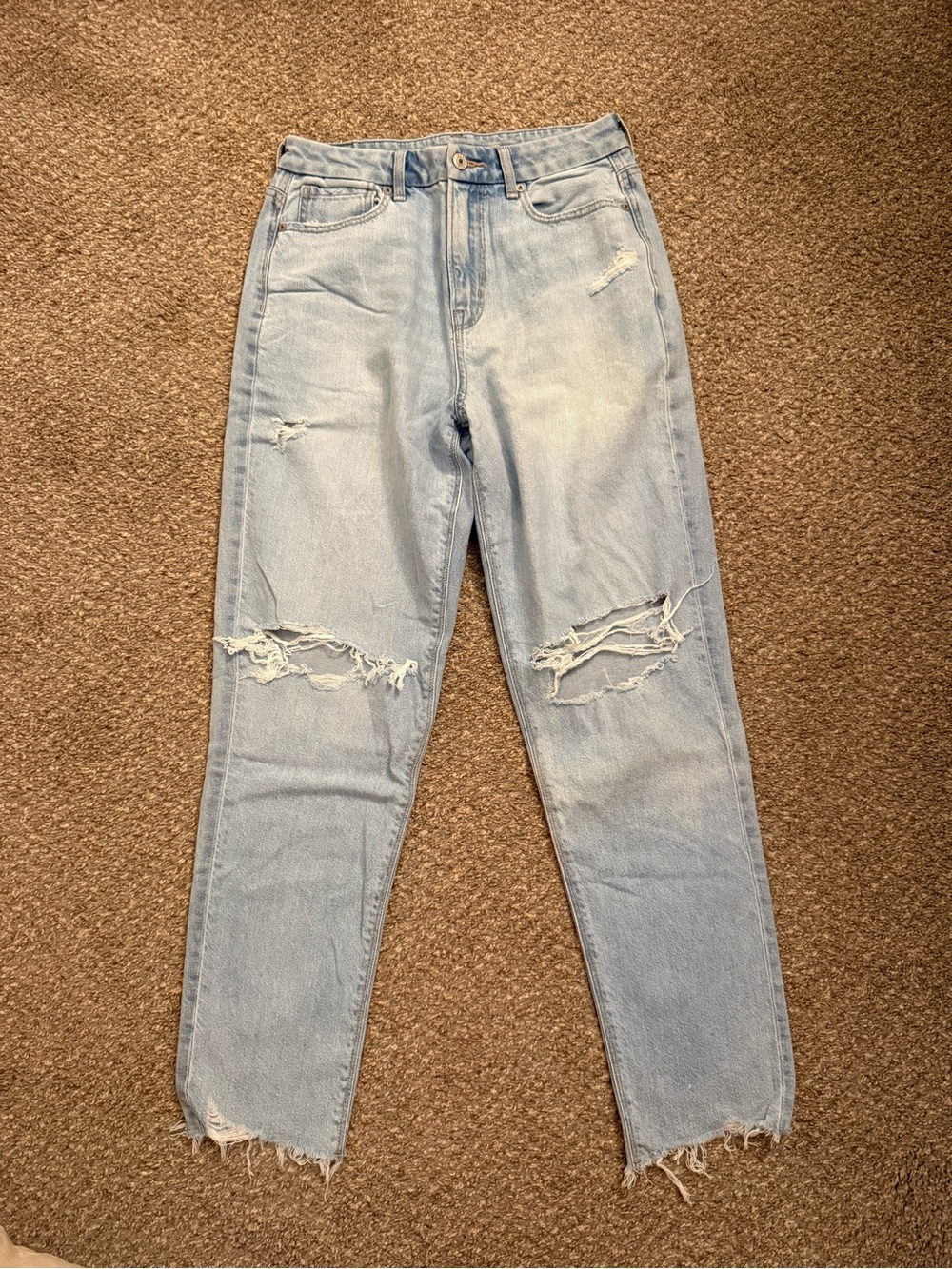 American Eagle Outfitters Light Blue Distressed Boyfriend Jeans